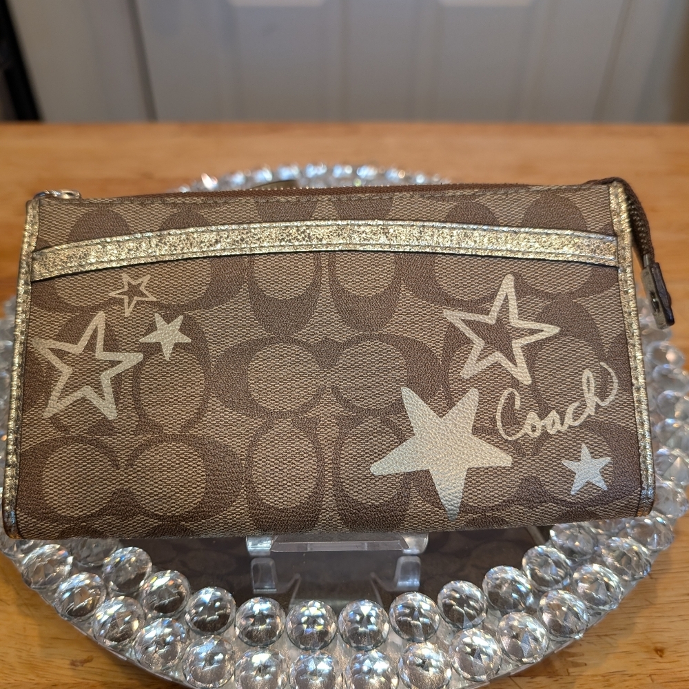 Coach Pop Star Print in Signature Canvas Wristlet EUC - Picture 1 of 8